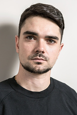 picture of actor Allan Mustafa
