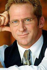 picture of actor J. Grant Albrecht