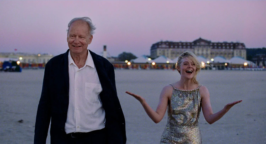 Elle Fanning y Stellan Skarsgård en Valor Sentimental