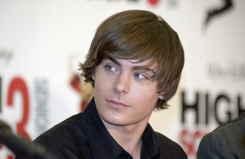 Zac Efron en High School Musical 3. Fin de Curso (Presentación del rodaje (Mayo 2008))