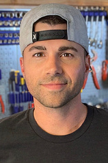 picture of actor Mark Rober