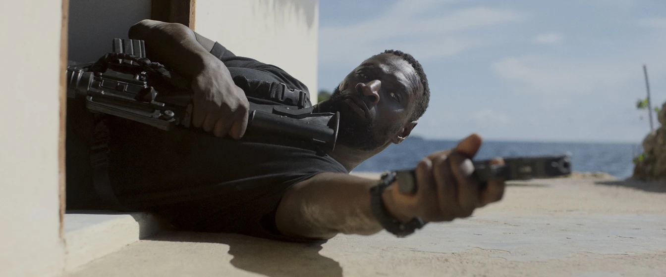 Omar Sy en shadow-force