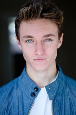 picture of actor Harrison Osterfield