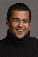 photo of person Chetan Bhagat