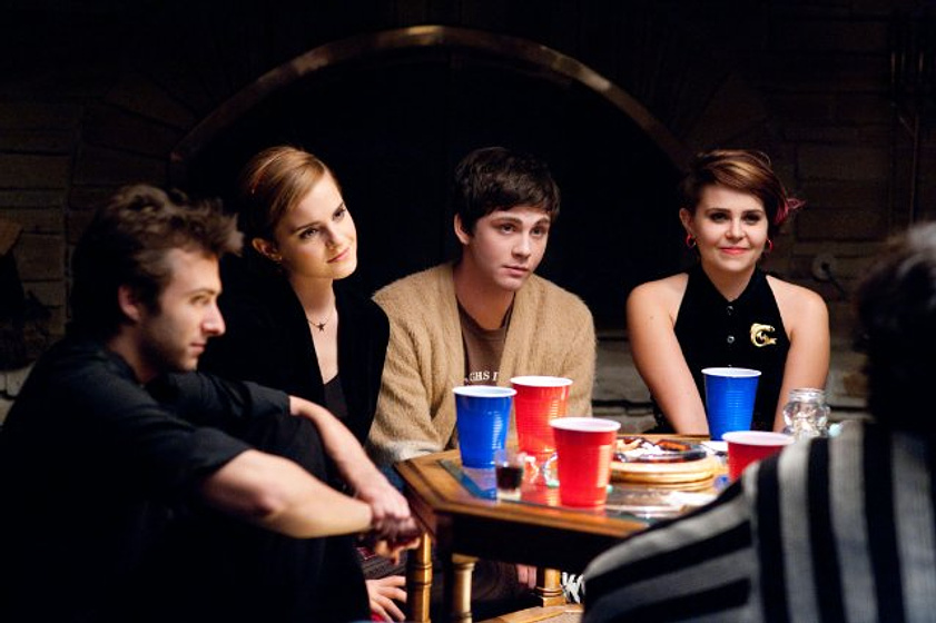 Emma Watson, Mae Whitman, Logan Lerman y Reece Thompson en Las Ventajas de Ser un Marginado