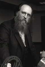 Foto de P. Adams Sitney