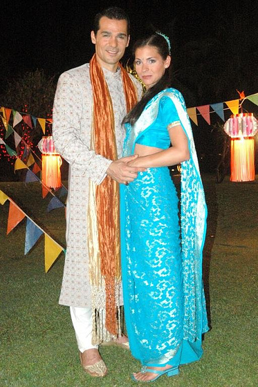 Katja Woywood y Erol Sander en Dream Hotel: India