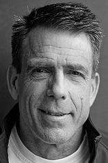picture of actor Paul Kratka