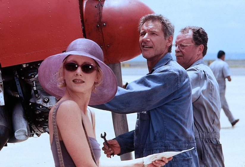 Harrison Ford [I] y Anne Heche en Seis Días y Siete Noches