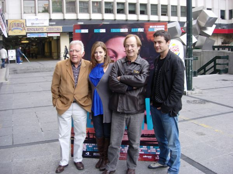 Ventura Pons, Fernando Guillén, Roger Coma y Maria Molins en A la deriva (Rueda de prensa en Madrid. Octubre 2009)
