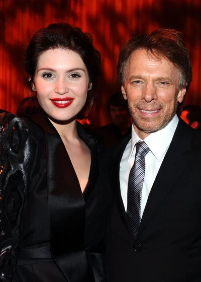 Jerry Bruckheimer y Gemma Arterton en prince-of-persia-las-arenas-del-tiempo (Premiere en Los Angeles. Mayo 2010)