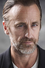 picture of actor Crispian Belfrage