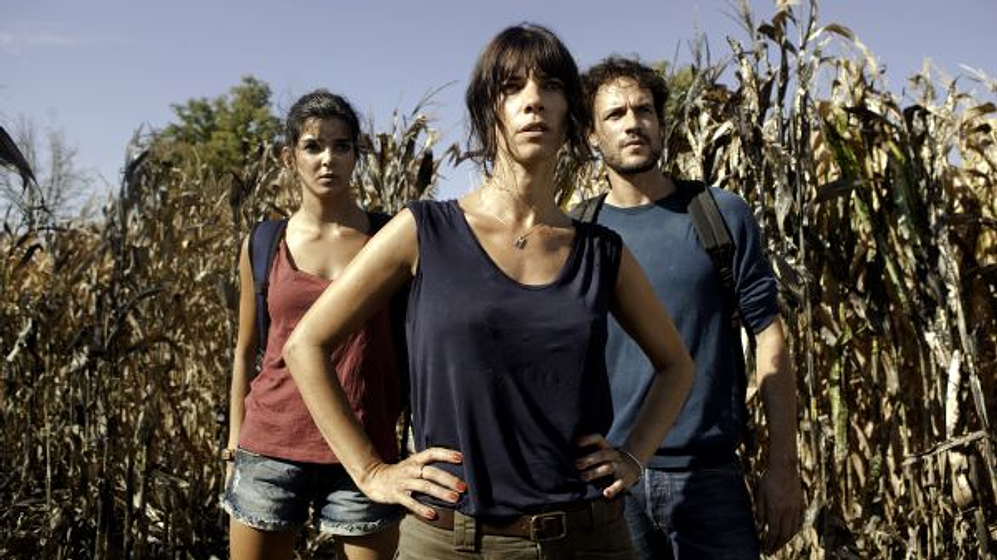 Maribel Verdú, Clara Lago y Daniel Grao en Fin
