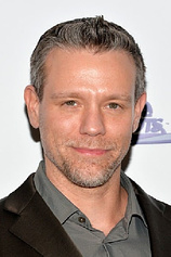 picture of actor Adam Pascal