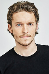 picture of actor Jacob Collins-Levy