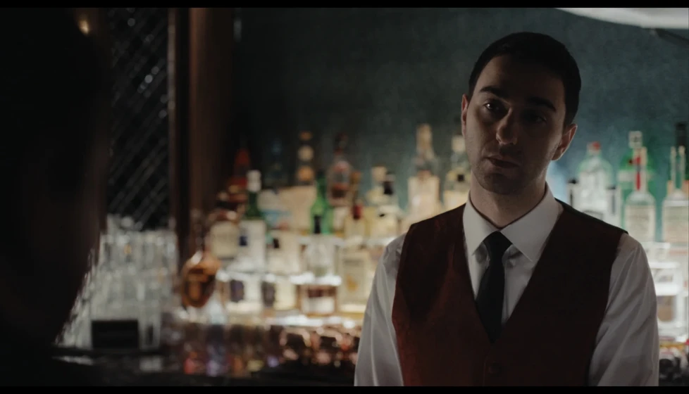 Alex Wolff en the-line