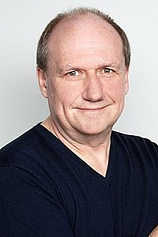 photo of person Henning Molfenter
