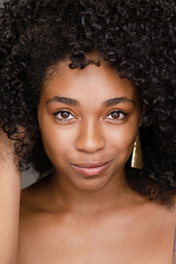 picture of actor Simone Joy Jones