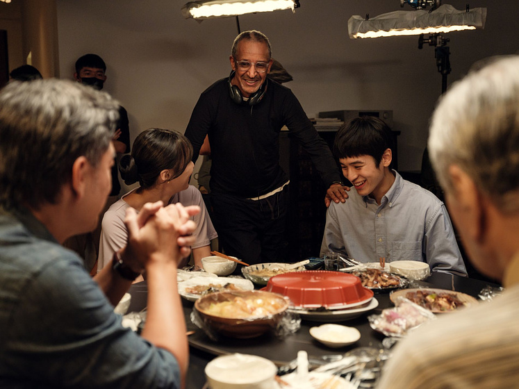 Abderrahmane Sissako y Michael Chang en Té Negro (Rodaje)