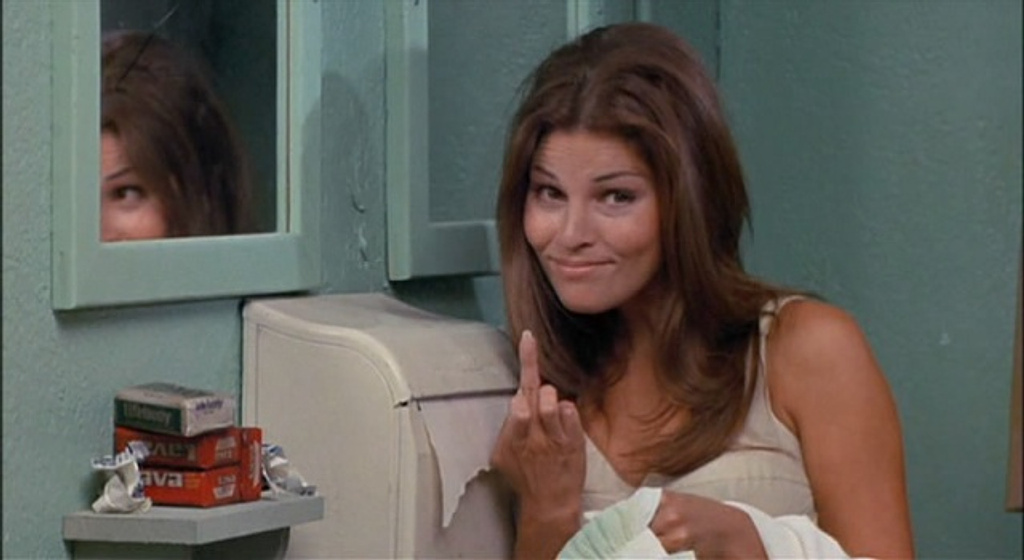 Raquel Welch en El Turbulento Distrito 87