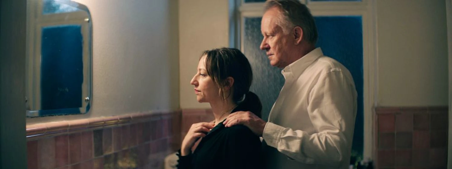 Stellan Skarsgård y Andrea Bræin Hovig en hope