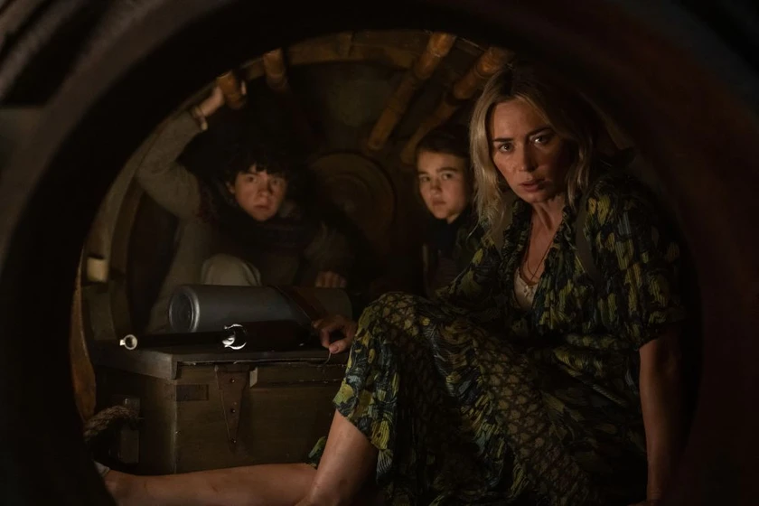 Emily Blunt, Noah Jupe y Millicent Simmonds en un-lugar-tranquilo-2