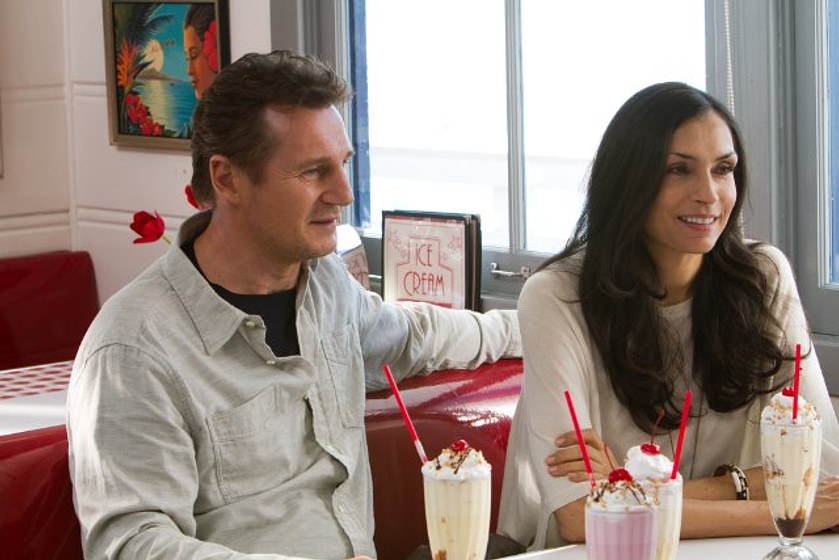 Famke Janssen y Liam Neeson en Venganza: Conexión Estambul
