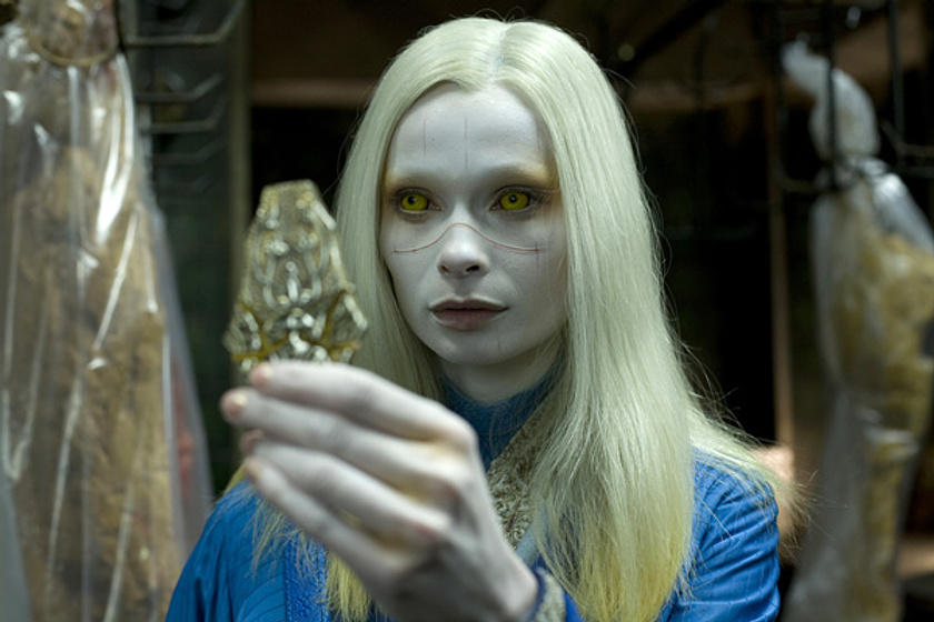 Anna Walton en Hellboy II: El Ejército Dorado