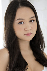 picture of actor Amalia Yoo