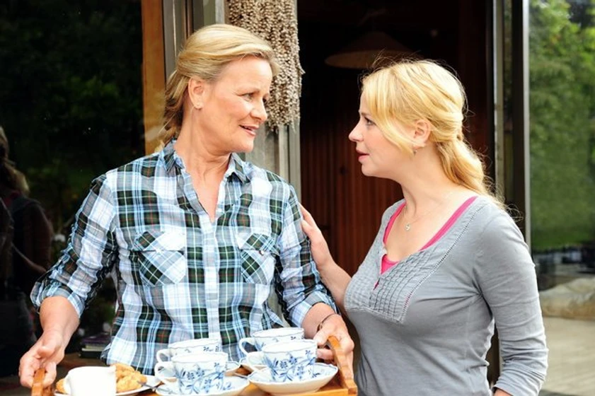 Theresa Scholze y Claudia Rieschel en Solos tú y yo