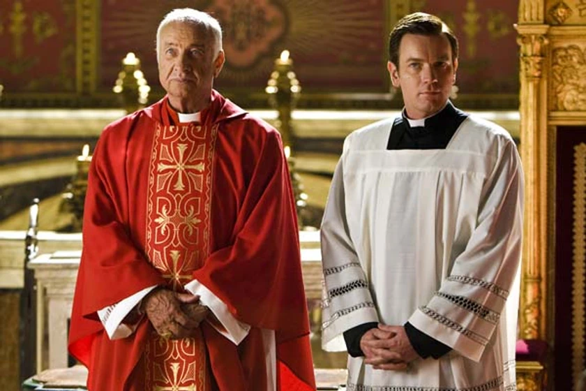 Ewan McGregor y Armin Mueller-Stahl en angeles-y-demonios-2009