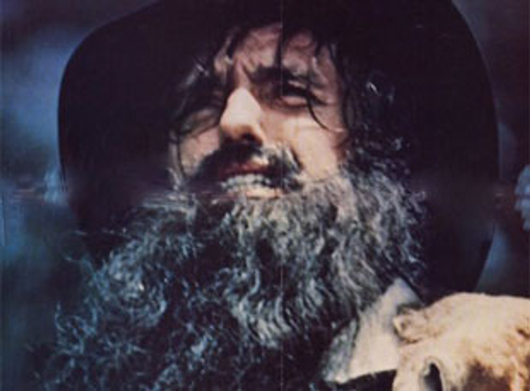 Dennis Hopper en Mad Morgan