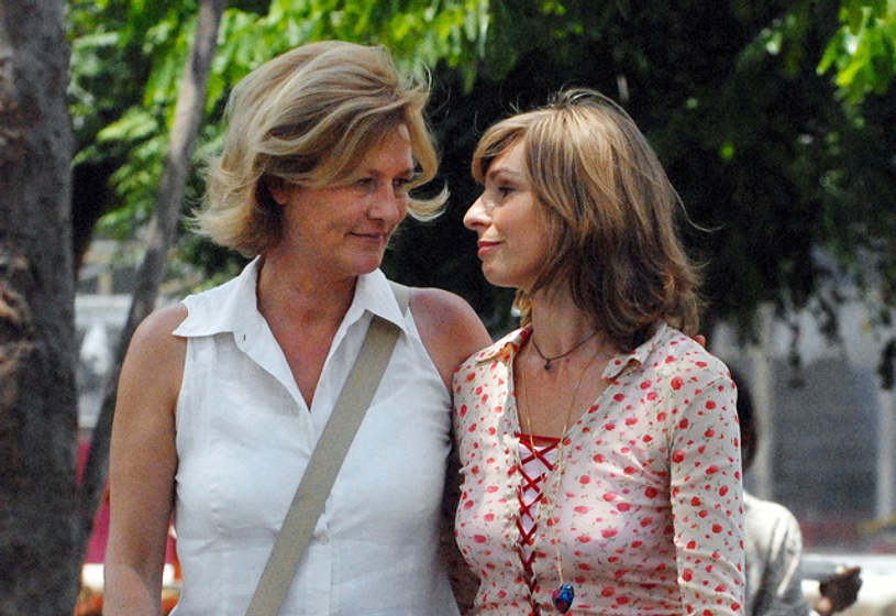Suzanne von Borsody y Maria Bachmann en Cita Misteriosa en Bangkok