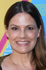 picture of actor Suzanne Cryer