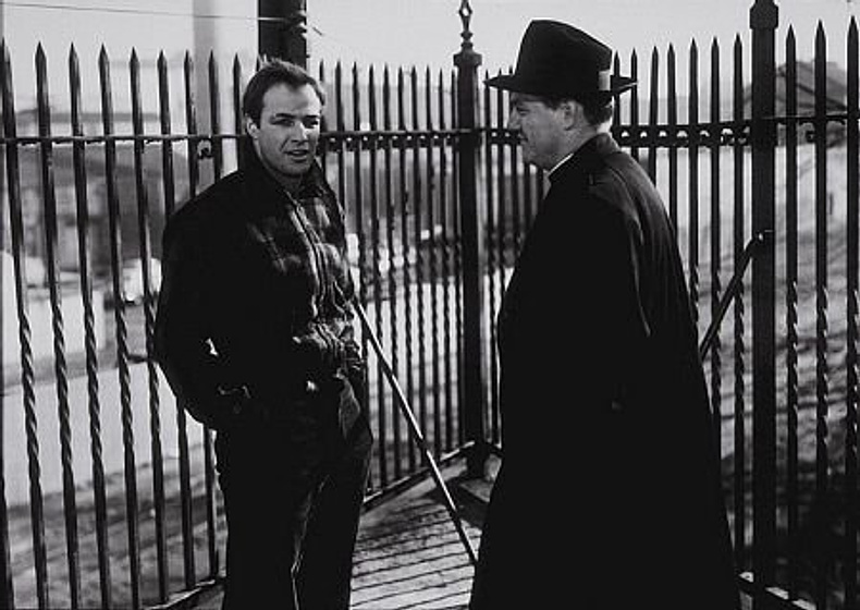 Marlon Brando y Karl Malden en La Ley del Silencio