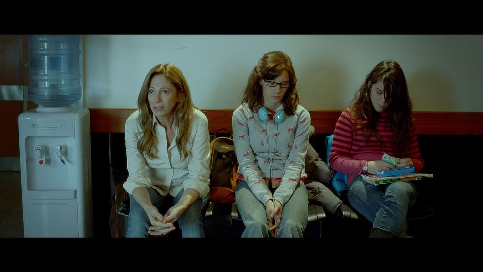 Claudia Fontán, María Casali y Eugenia Aguilar en La Reconstrucción