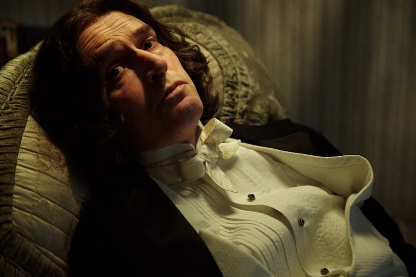 Rupert Everett en La Importancia de llamarse Oscar Wilde