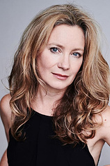 photo of person Amanda Douge