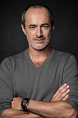 picture of actor Carlos Alcántara
