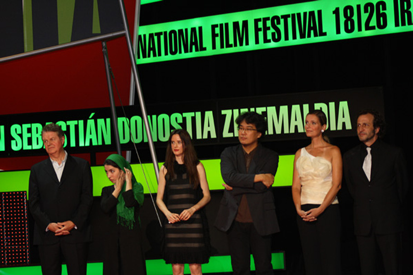 Imagen de Tonto quien lo lea (Jurado sección oficial)