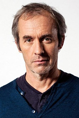 photo of person Stephen Dillane