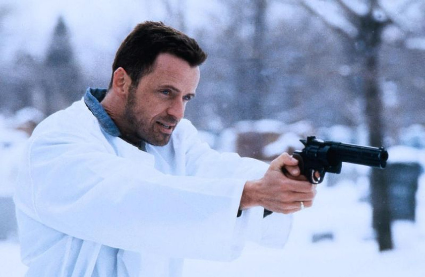 Aidan Quinn en Caza al Terrorista