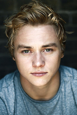 picture of actor Ben Hardy