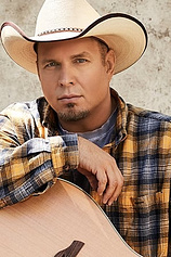 photo of person Garth Brooks