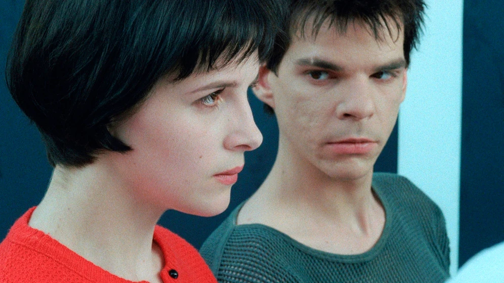 Juliette Binoche y Denis Lavant en mala-sangre