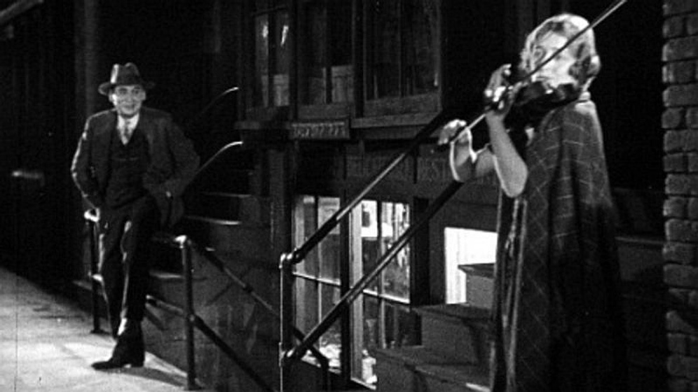 Mitchell Lewis y Alice Day en the-way-of-the-strong