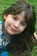 picture of actor Helena Luz