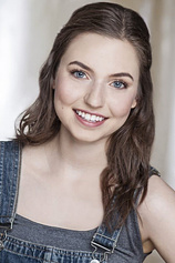 picture of actor Laura Afelskie