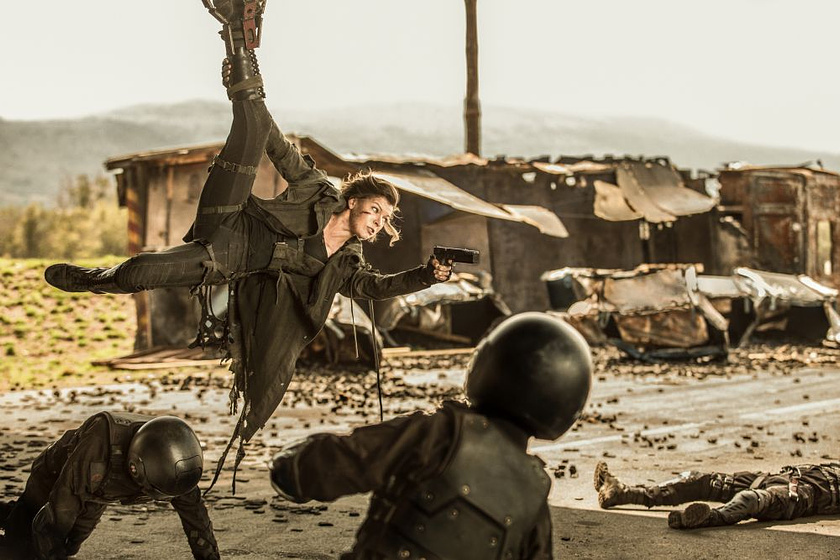 Milla Jovovich en Resident Evil. El Capítulo final