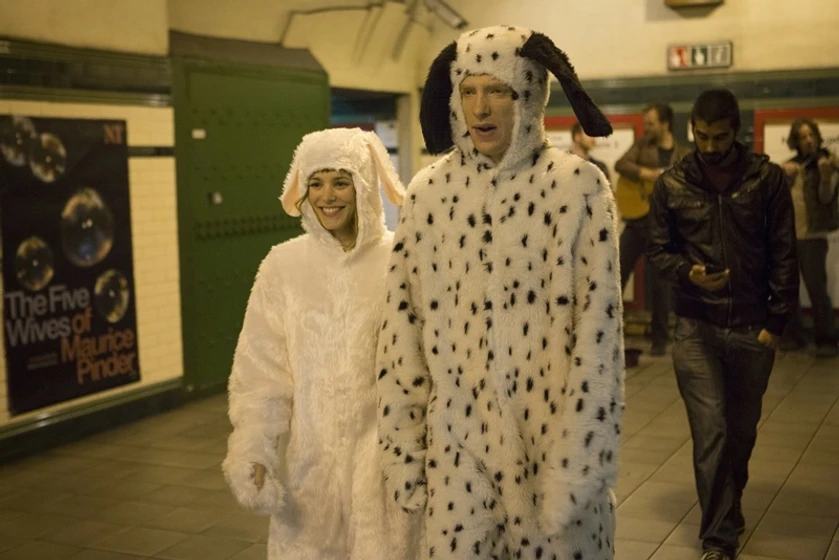 Rachel McAdams y Domhnall Gleeson en Una Cuestión de Tiempo